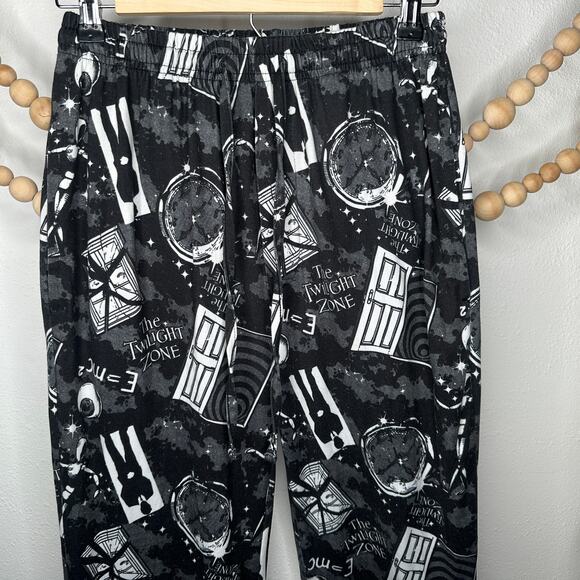 Twilight Zone Halloween Horror Print PJ Pants - Picture 1 of 5